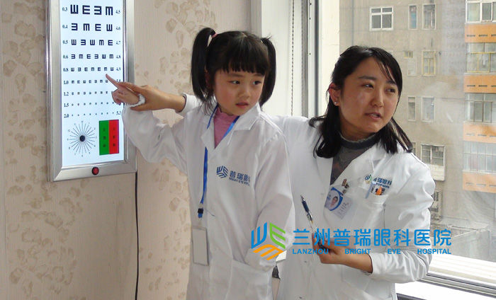 我是小醫(yī)生，我要家人都健康