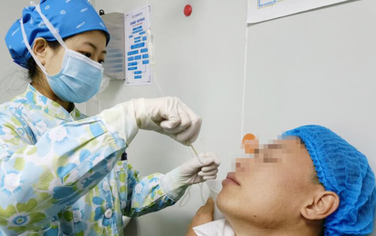 300度近視拖到900度近視，近視手術(shù)是什么感受？